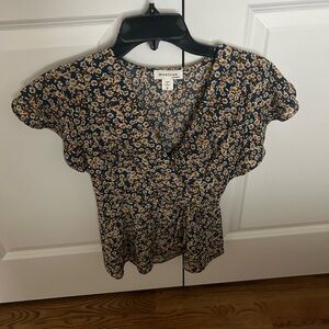 Monteau Black and Tan Flutter Sleeve Wrap Peplum Blouse